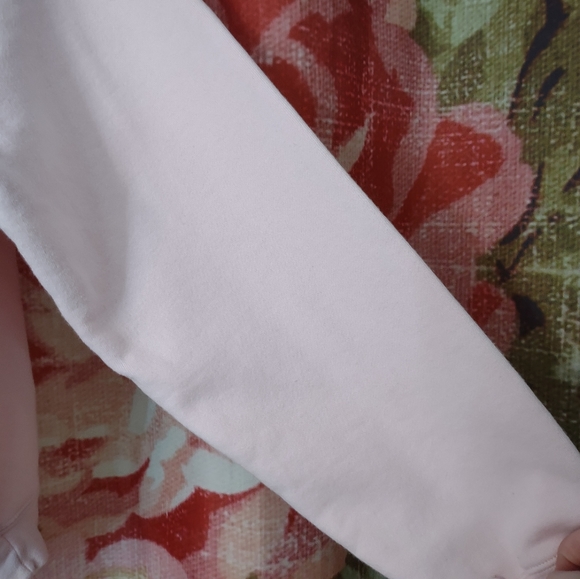 Cabela's Comfy hooded sweatshirt - Picture 5 of 11